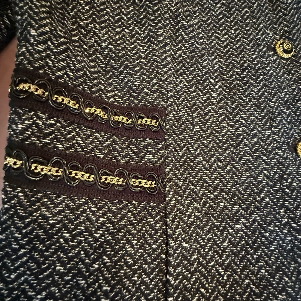 St John Couture Black/Gold Women's Tweed Button Jacket Blazer Size Medium $895 - Picture 5 of 11